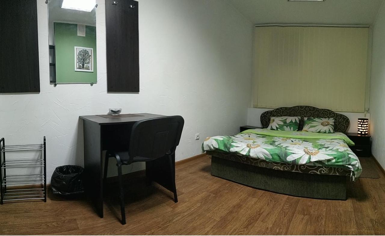 Cool Traveler Hostel เคียฟ ภายนอก รูปภาพ